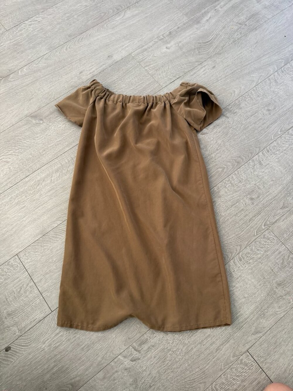 H&M Brown Off Shoulder Shift Dress Women’s Size 4 EUR 34 Short Sleeve - Picture 7 of 7